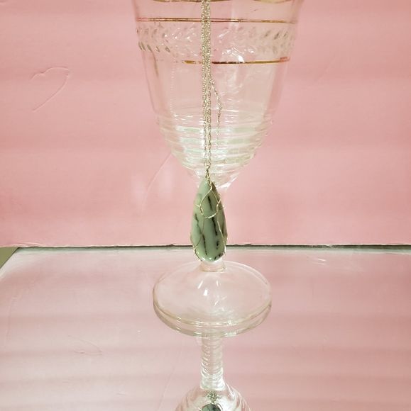 ARTISAN HANDMADE LARGE BLUE GREEN ANDEAN OPAL WIRE WRAPPED NECKLACE - Picture 4 of 7